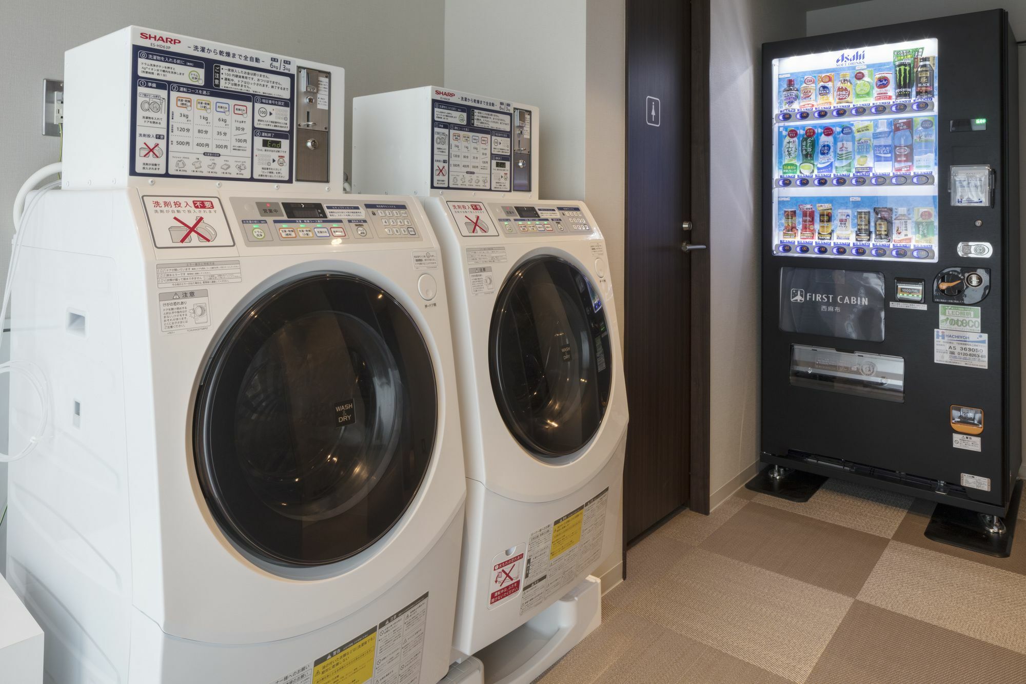 First Cabin Nishiazabu Токио Экстерьер фото