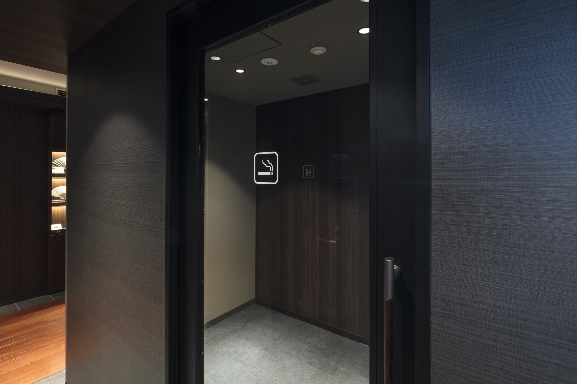 First Cabin Nishiazabu Токио Экстерьер фото